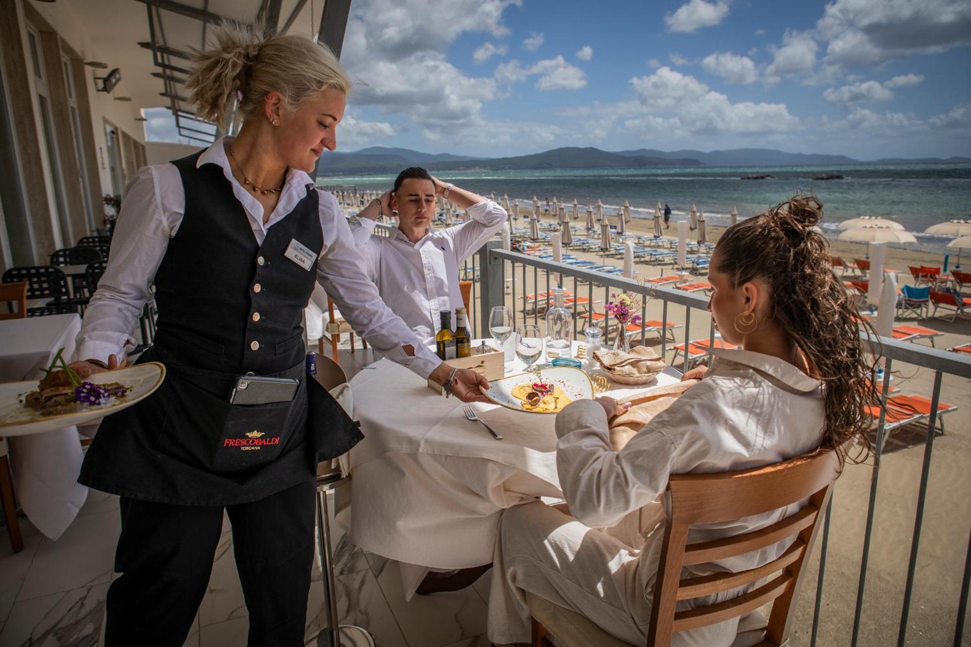 Hotel Parrini Follonica Kültér fotó