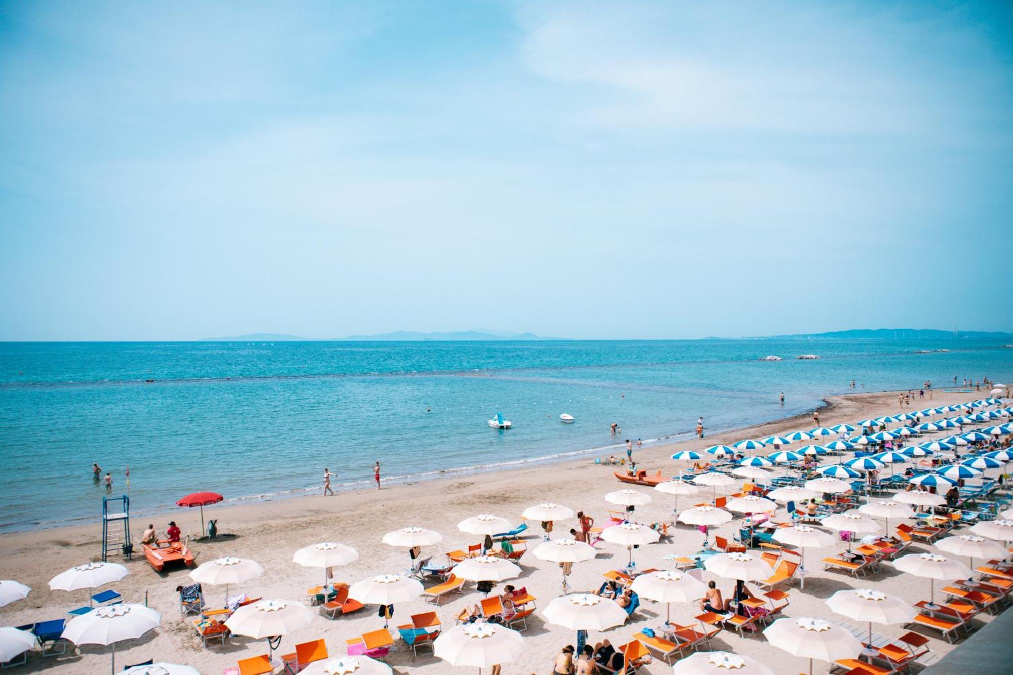 Hotel Parrini Follonica Kültér fotó