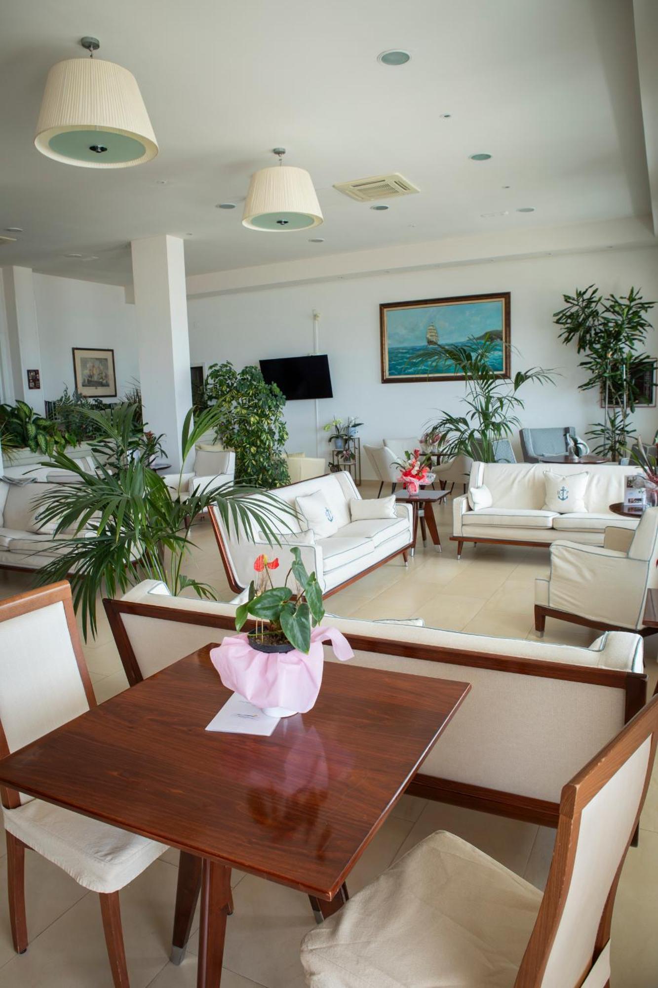 Hotel Parrini Follonica Kültér fotó